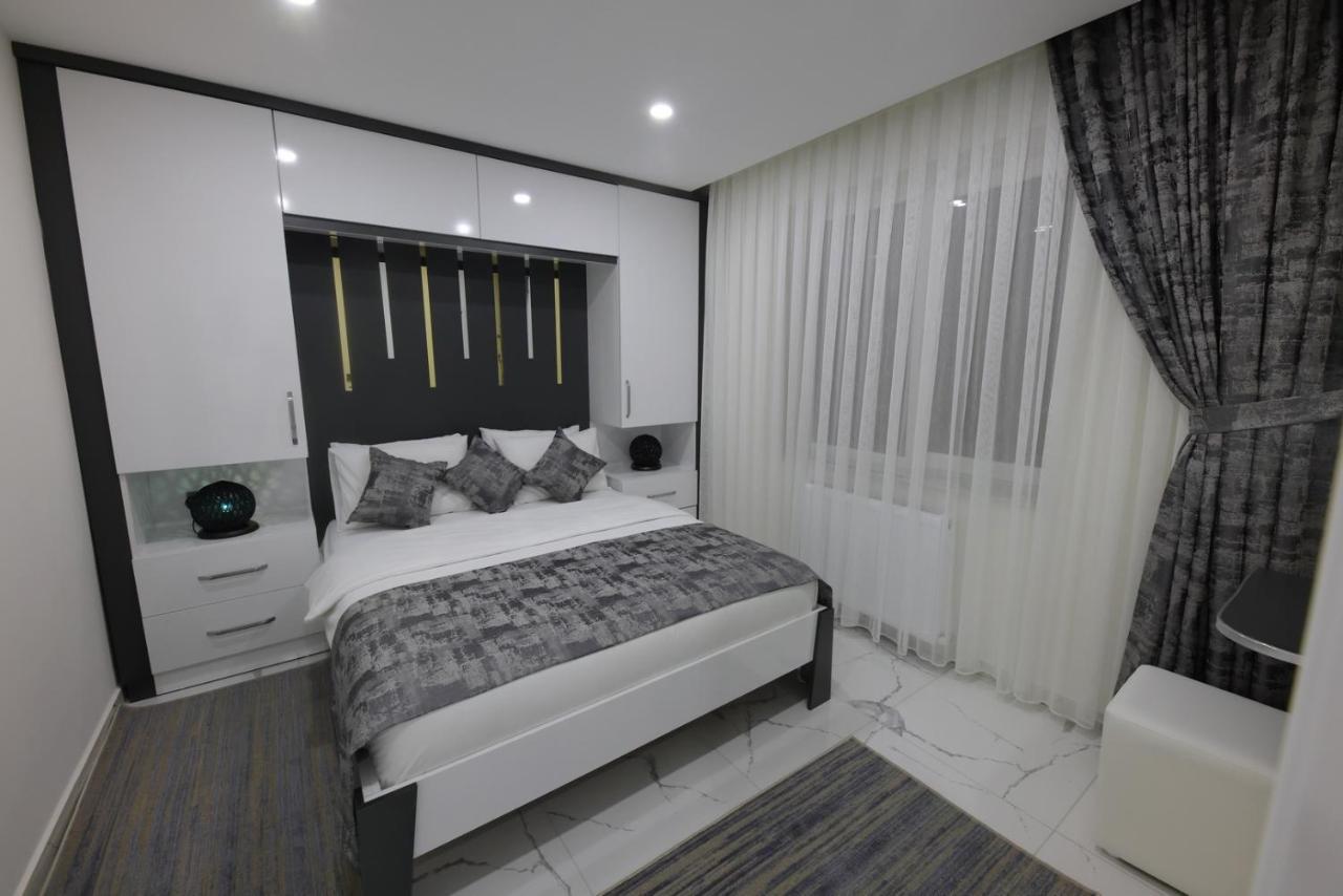White House Cappadocia Aparthotel Nevsehir Exterior photo